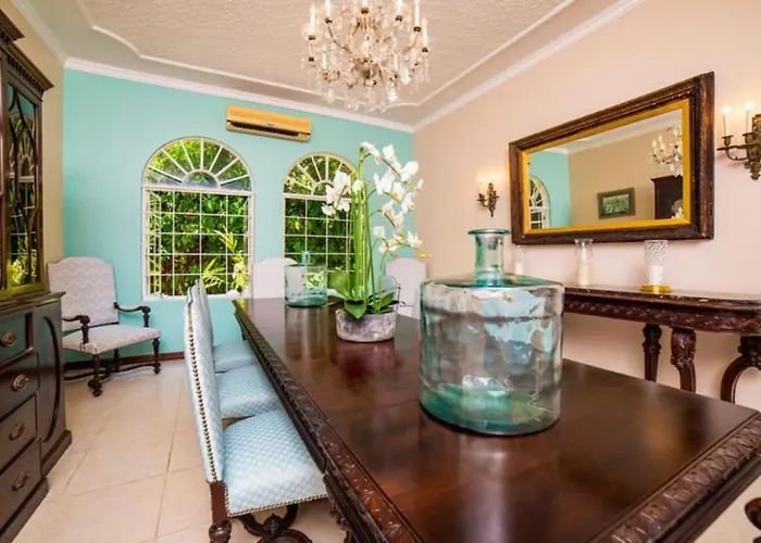 Summerhill 9br Retreat