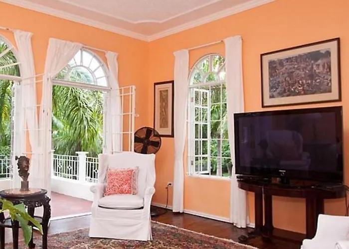 Summerhill 9br Retreat Villa *