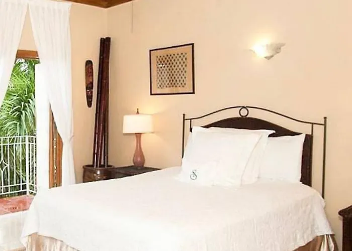 Summerhill 9br Retreat Villa