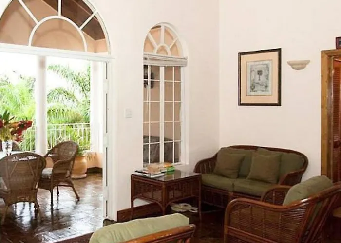 Villa Summerhill 9br Retreat Montego Bay